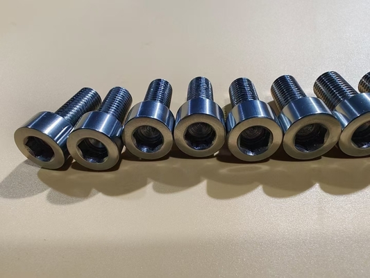 All size Zirconium Bolt Zr705 / Zr702 Screws for Automobile and Oil gas industrial